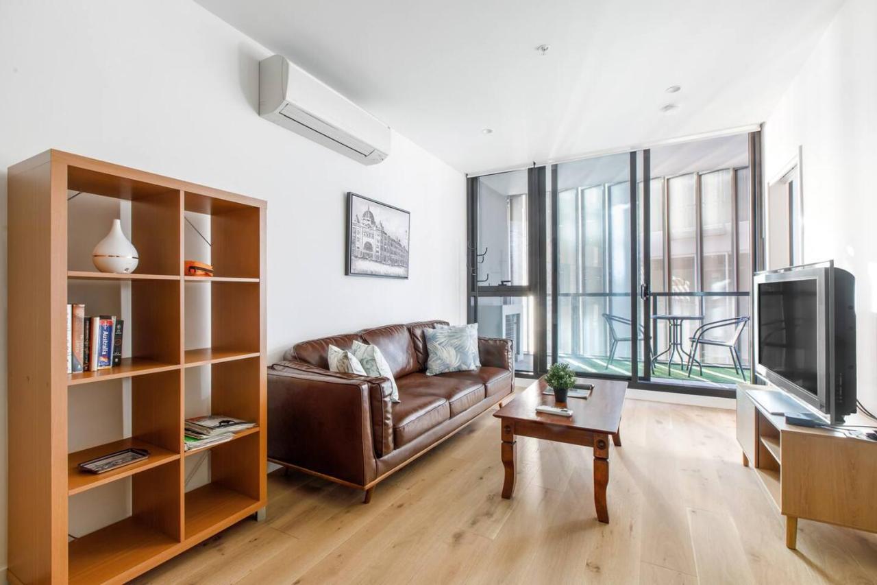 'Coventry Calling' A Lifestyle Centric Abode Apartment Melbourne Exterior photo